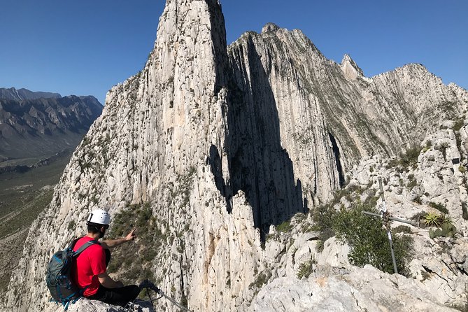 Nido de los Aguiluchos, Monterrey: Hiking + Rock Climbing + 3 Rappels - How hard is it for a first-timer?