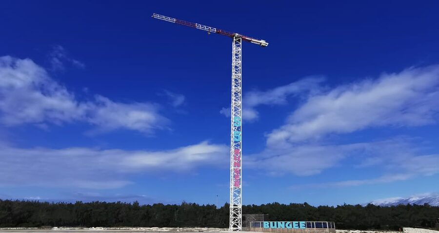 Novalja: Zrce Beach Tandem Bungee Jumping Experience - Who will enjoy this most?