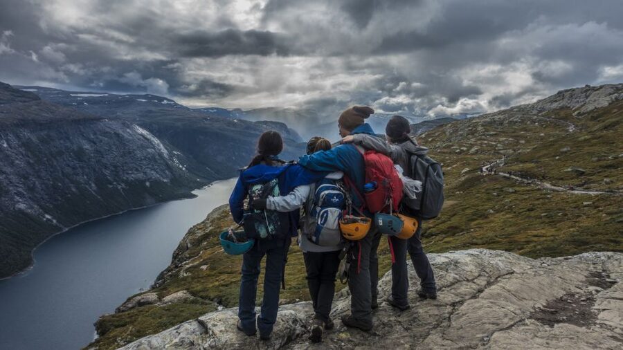 Odda: Full-Day Trolltunga Via Ferrata & Sky Ladder Adventure - What the $194 price includes