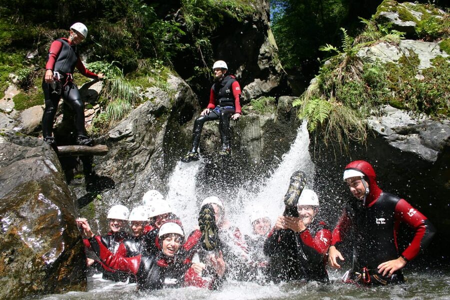 Ötztal: Canyoning at Alpenrosenklamm for Beginners - Certified guides and beginner-friendly safety