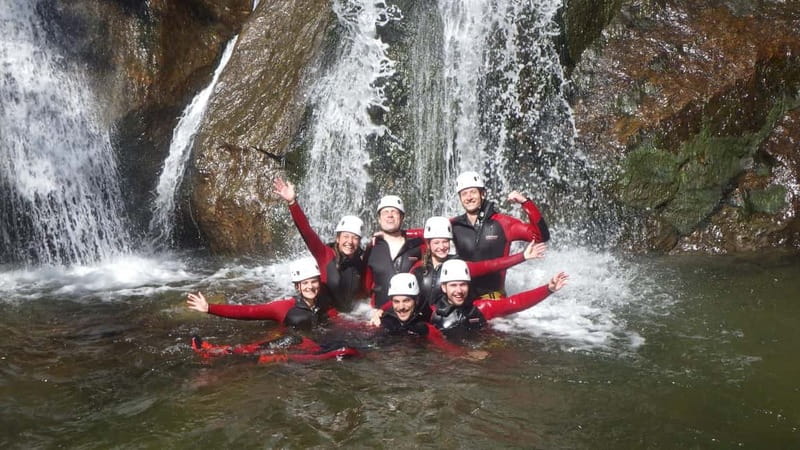 Ötztal: Canyoning "Wildwater XL" - The 10 to 12-meter jump is the headline moment