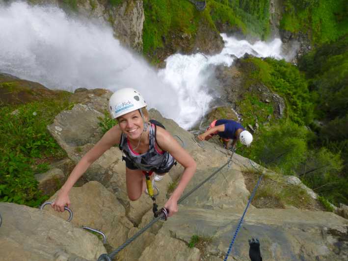 Ötztal: Via Ferrata Climbing at Stuibenfall - Starting at the base and getting ready