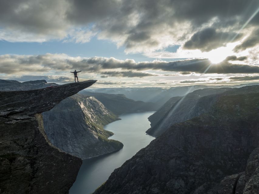 Overnight: Trolltunga Via Ferrata Sky Ladder Glamping - Why this Trolltunga route feels different