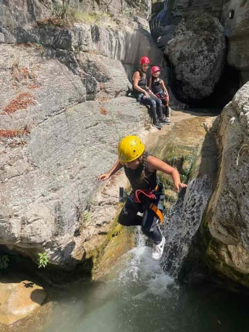 Papigo Zagori: Nefeli Gorge Canyoning - Natural slides, jumps, and clear pools