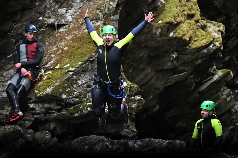 Pitlochry: Lower Falls of Bruar Guided Canyoning Experience - Why the Lower Falls of Bruar works so well for beginners