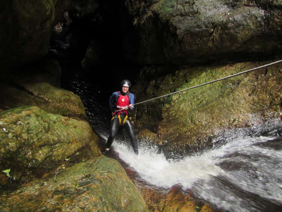 Plettenberg Bay: Canyoning Trip - The scenery is part of the attraction