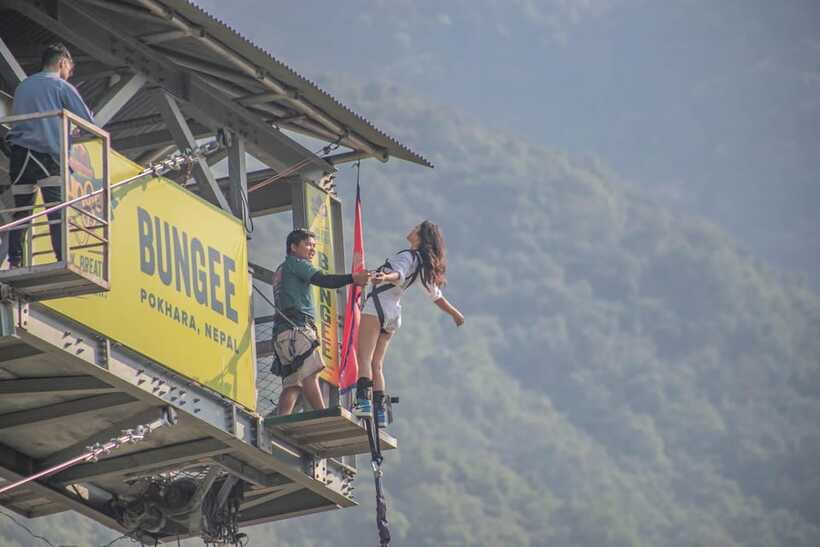 Pokhara: Bungee Jumping Experience Near Annapurna - Why the mountain setting matters