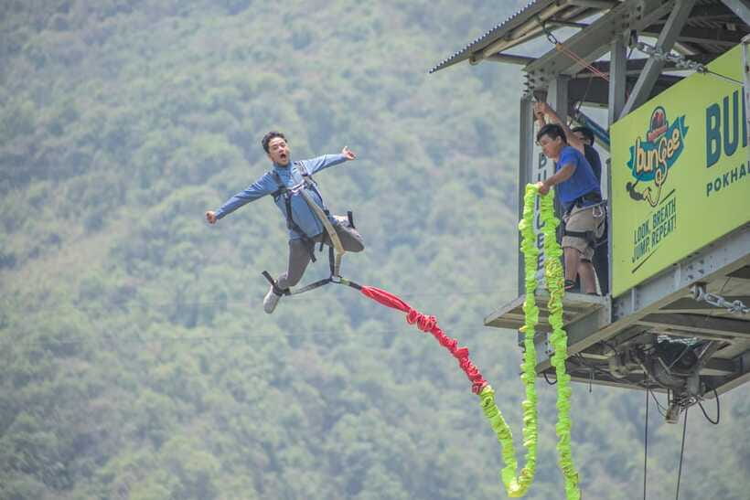 Pokhara: Bungee Jumping Experience Near Annapurna - The human side of the operation
