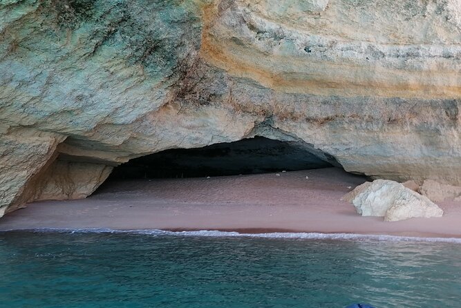 Portimão to Benagil: Adrenaline Wave 90 Minutes Cave Tour - Why the coast looks better from a Portimão boat