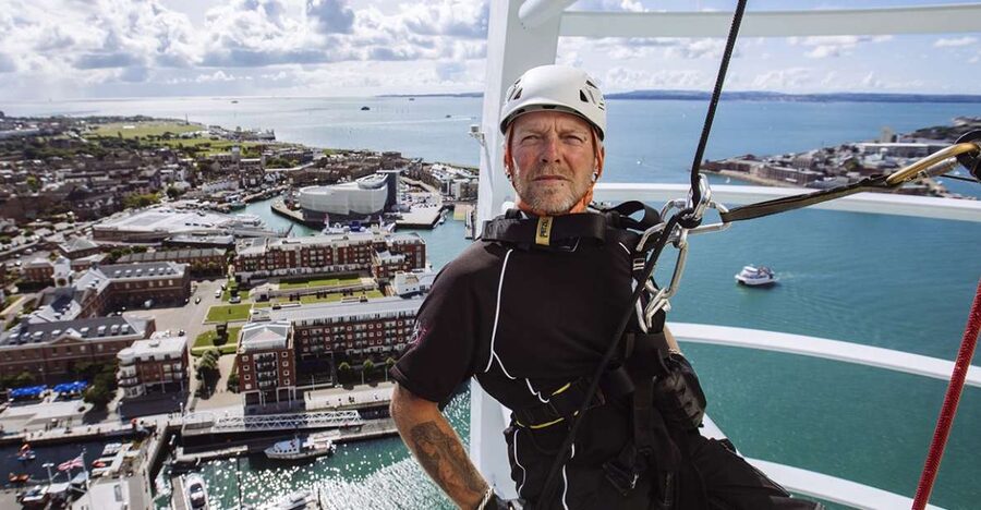 Portsmouth: Spinnaker Tower Abseiling Experience - Stepping onto Spinnaker Tower’s 100-meter platform