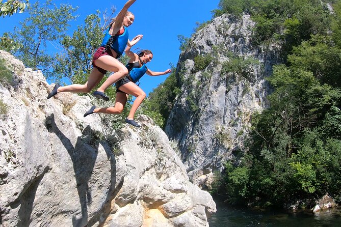 Private Cetina rafting trip|Cave exploring|Cliff jumping & more - A picnic break with fruit and chocolate