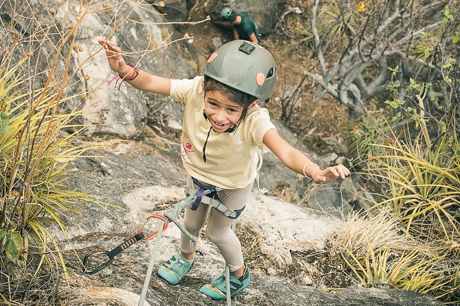 Private Climbing and Rappelling Experience in Oaxaca - A private climbing day close to Oaxaca City