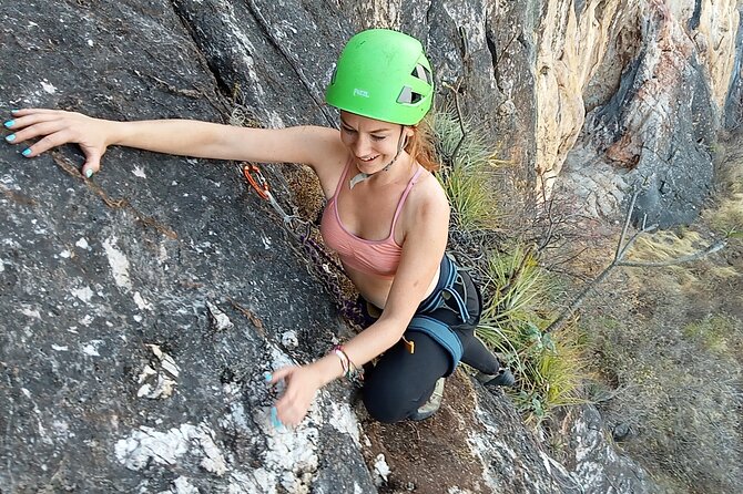 Private Climbing and Rappelling Experience in Oaxaca - Three hours on the rock, with time to learn