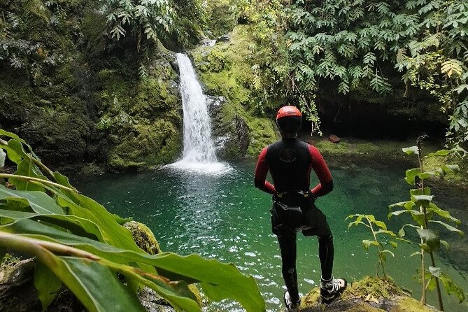 Private Custom Canyoning Adventure in São Miguel - The 9:00 am start and first decisions