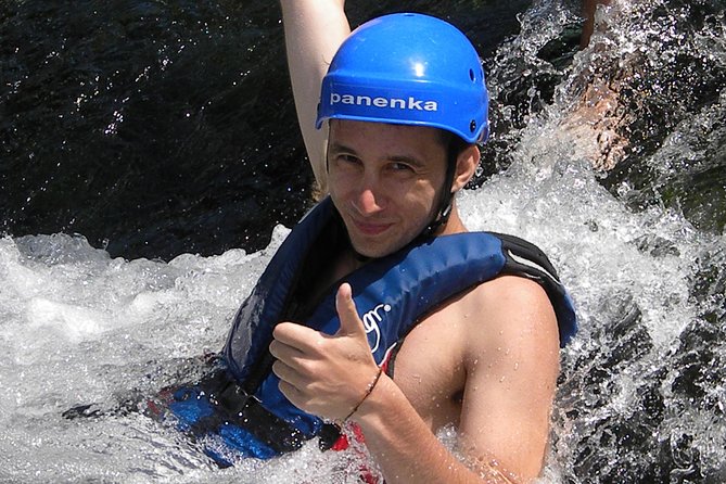 Private rafting on Cetina river with caving & cliff jumping,free photos & videos - A private boat changes the pace