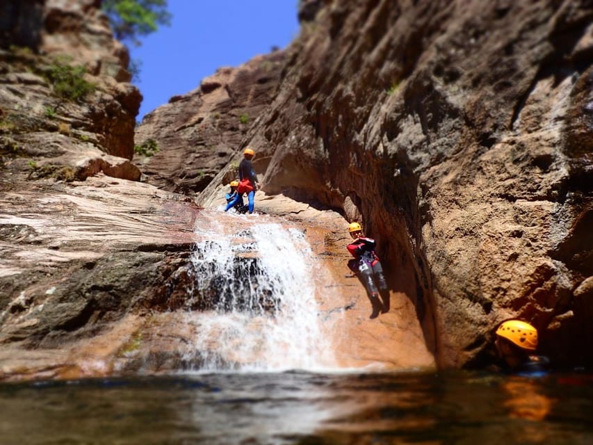 Propriano: Baracci Canyon Beginners Canyoning Tour - Practical preparation for a better day