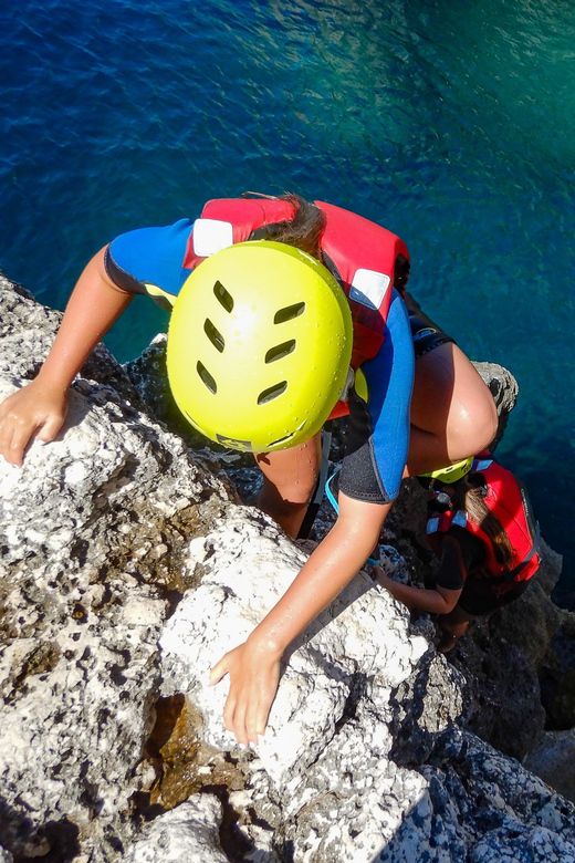 Pula: Coasteering Adventure with Guide and Photos - Learning the basics before the route gets rough