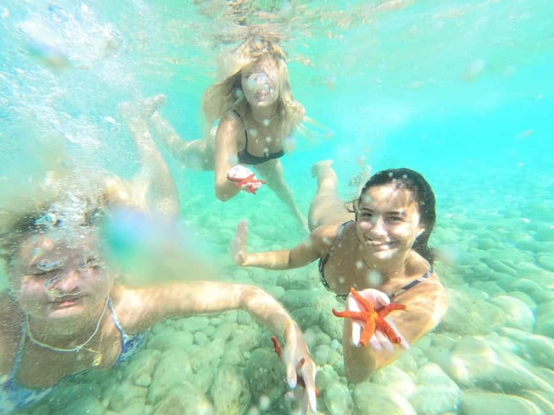Pula: Kayak Tour, Cliff Jumping, Snorkeling & GoPro Pictures - Starting beside Big Mama Beach Bar