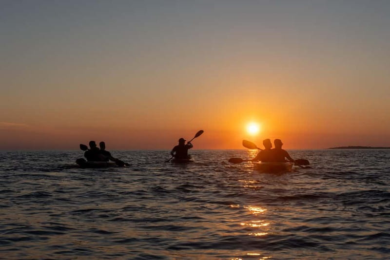 Pula:Sunset Tour By Clear Kayak,Cave,Swim & Cliff Jumping - The first 15 minutes: safety before scenery