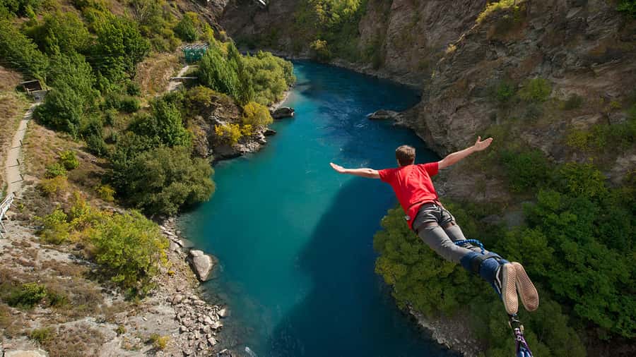 Queenstown: Kawarau Bridge Bungy - World's First Bungy! - Key points about the Kawarau Bridge jump