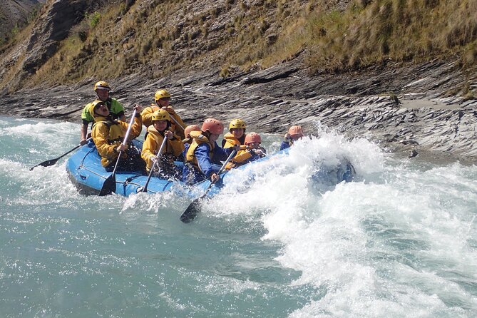 Queenstown Kawarau River Rafting and Jet Boat - Guides, safety, and the group atmosphere