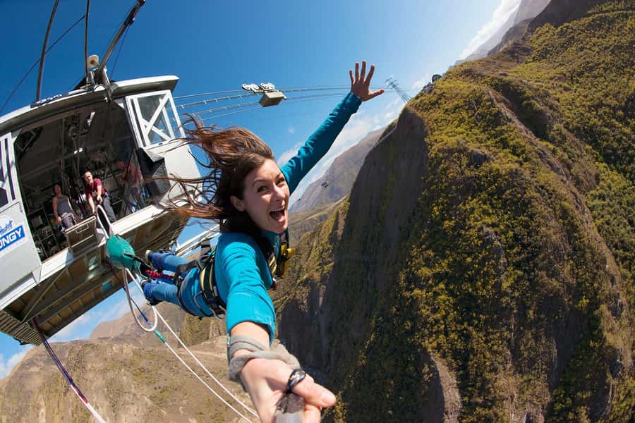 Queenstown: Nevis Bungy & Catapult Combo - Who should book this combination?