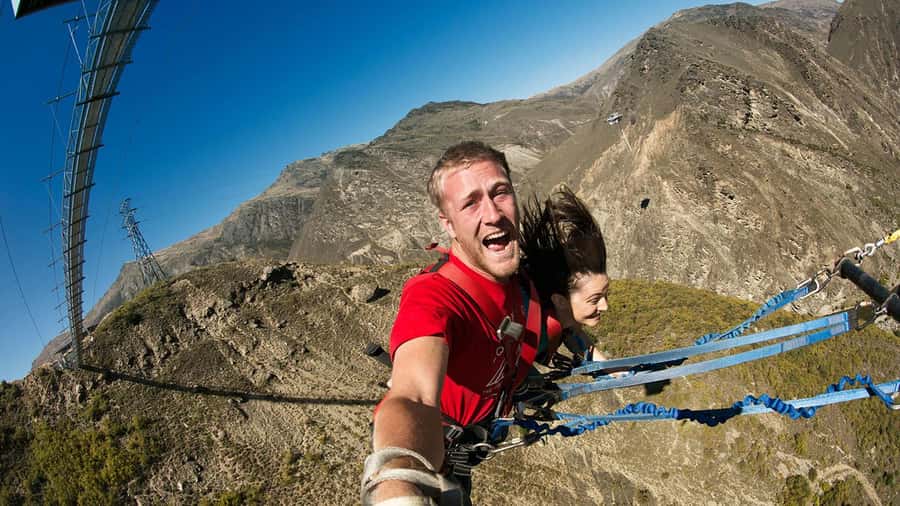 Queenstown: Nevis Canyon Swing - 70m Free-Fall! - The Nevis Valley approach from Queenstown