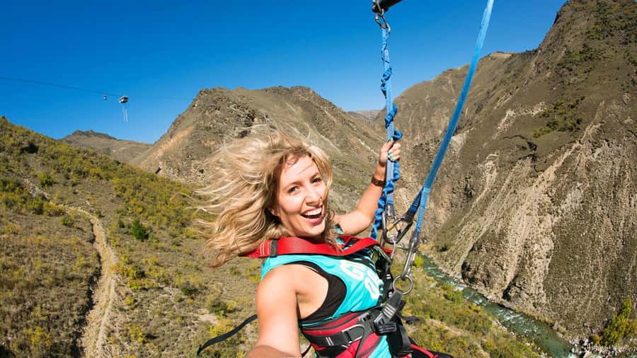 Queenstown: Nevis Canyon Swing - 70m Free-Fall! - The 70-metre free-fall and 300-metre swing