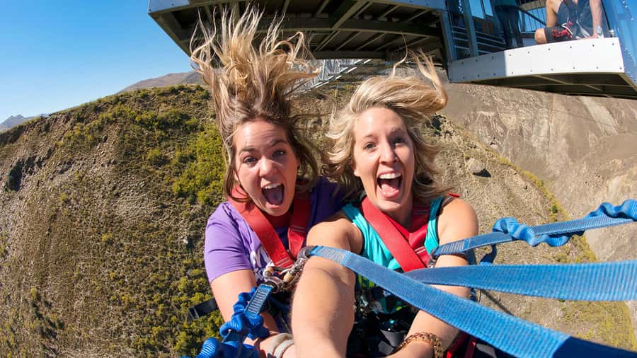 Queenstown: Nevis Canyon Swing - 70m Free-Fall! - Choosing your swing style