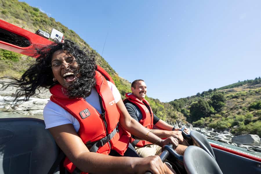 Queenstown: Shotover River Extreme Jet Boat Experience - The 25-minute boat ride