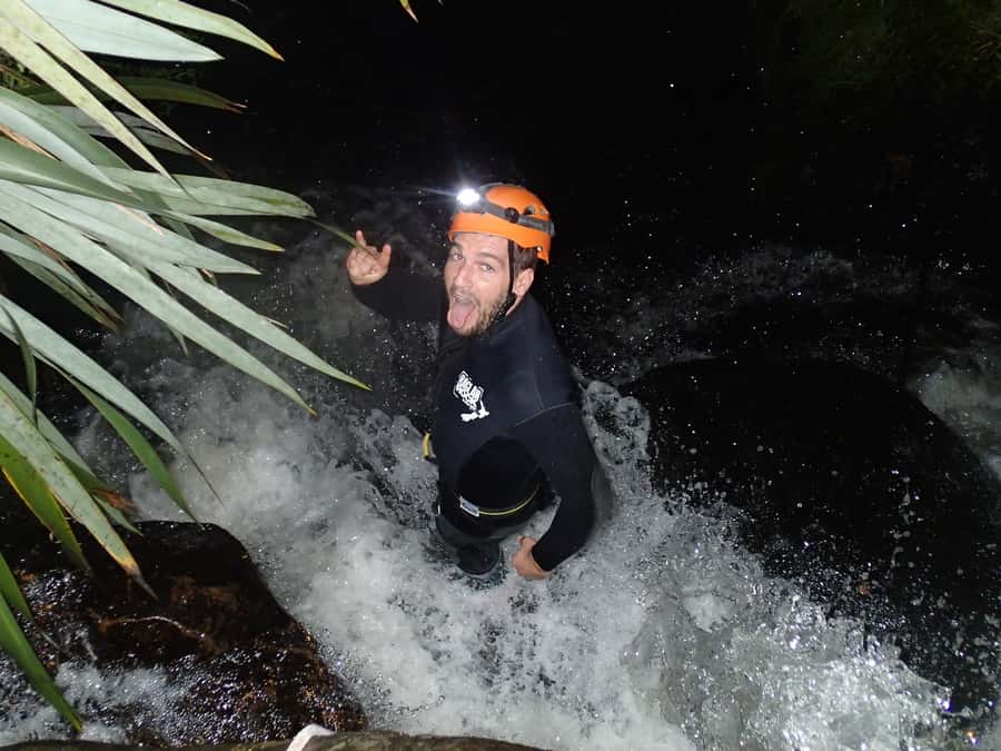 Raglan: Sunset Canyoning Tour and Glowworm Experience - Starting at Raglan Rock