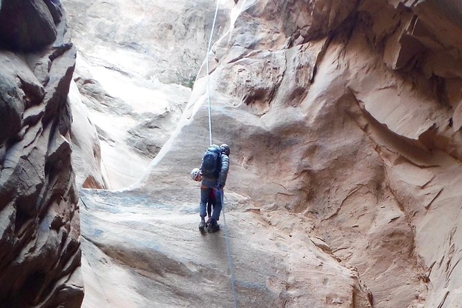 Rappelling and Stand Up Paddleboarding Combo - Meeting at 8:00 a.m. in central Moab