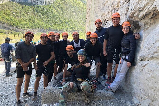 Rappelling Class, an Exciting Experience - Why the guide instruction matters