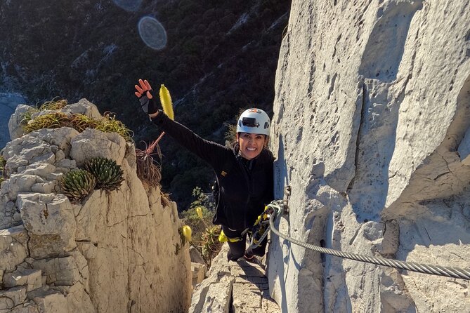 Rappels in Pico Licos with certified guides - Key points to know before you book