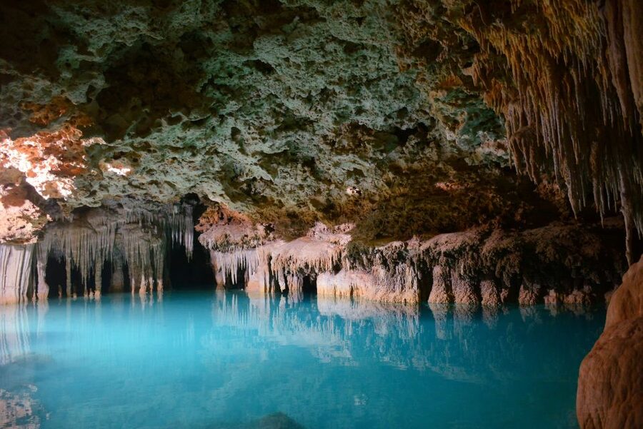Rio Secreto Nature Reserve: Bicycle, Rappel & Ziplines Tour - The small details that shape the day