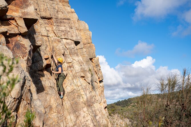 Rock Climb and Abseil - Onkaparinga River National Park - Key points at a glance