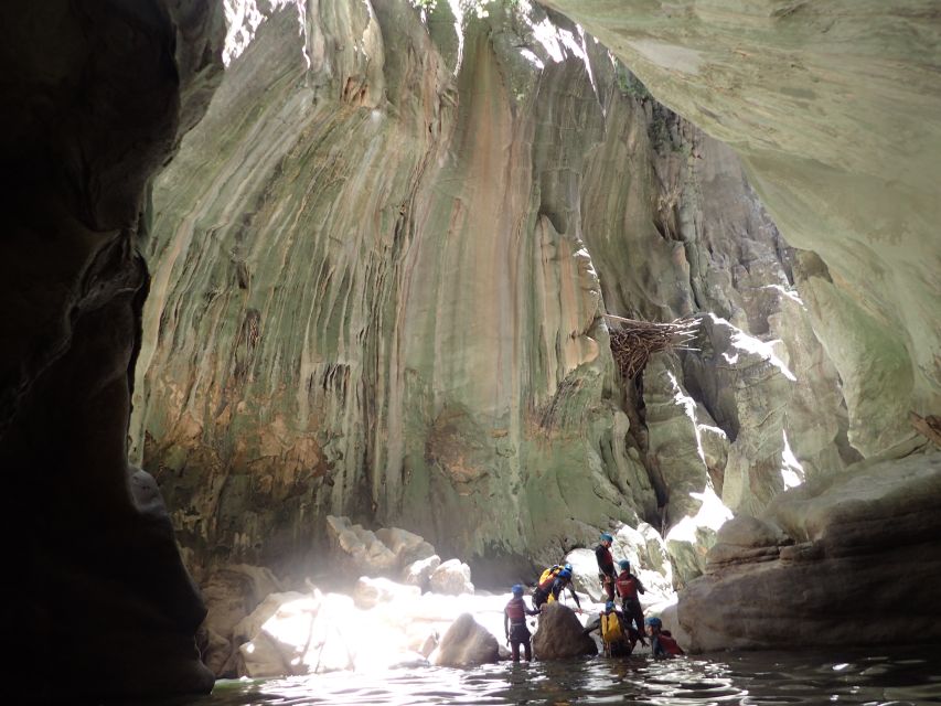 Ronda: Buitreras Canyoning Tour in "The Cathedral" - Why Las Buitreras Feels Like a Cathedral
