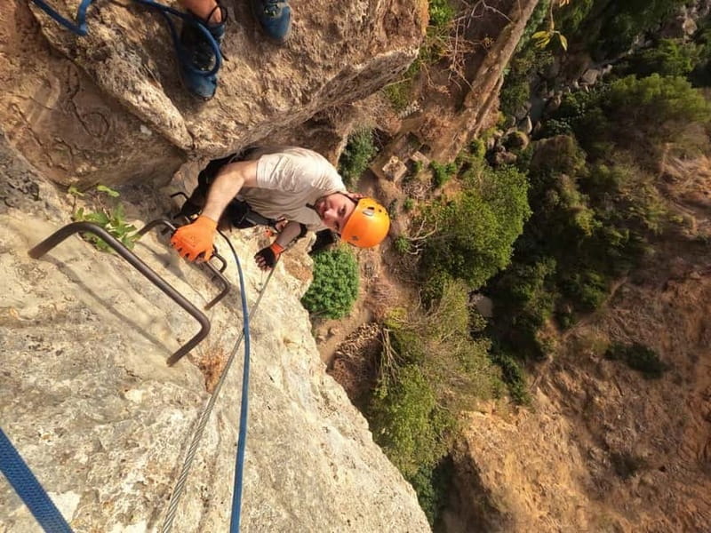 Ronda: Tajo de Ronda Via Ferrata Guided Climbing Tour - Climbing the Tajo walls