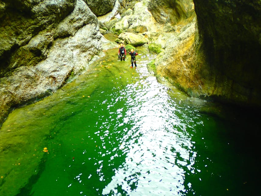 Salzburg: Advanced Canyoning on the Strubklamm - From Golling base camp to the canyon entrance