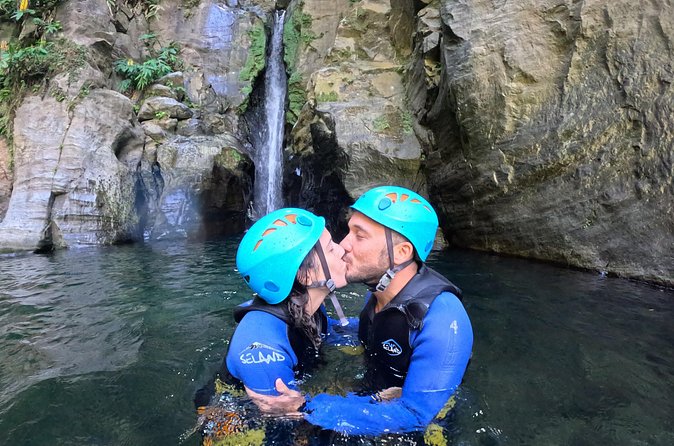 San Miguel : Level 2 Canyoning in Salto do Cabrito, Azores - How demanding is the four-hour outing?