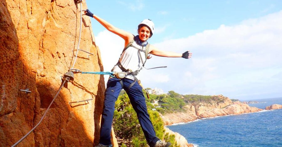 Sant Feliu de Guixols: Climb Via Ferrata Cala del Molí - The first section: a real climb with room to assess yourself