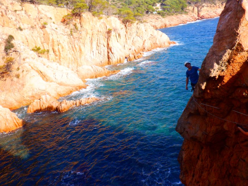 Sant Feliu de Guixols: Climb Via Ferrata Cala del Molí - Starting at Calle Sicilia 50 in Sant Feliu de Guíxols