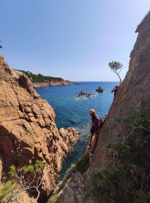Sant Feliu de Guíxols: Guided tour of the Cala del Molí Via Ferrata - Views Across the Mediterranean