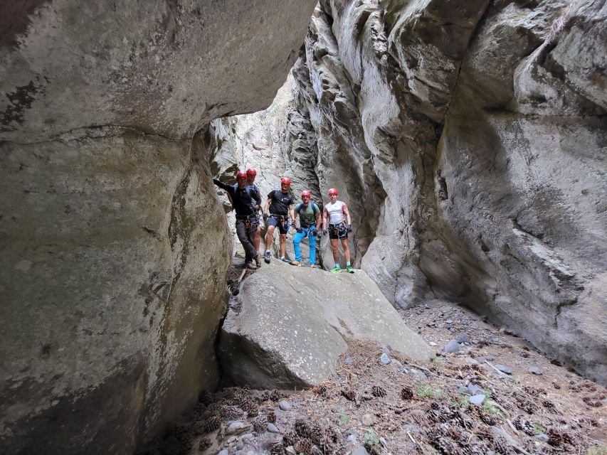 Santa Cruz de Tenerife: Vilaflor Canyoning Tour - What to wear and carry
