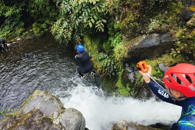 São Miguel : Level 1 Canyoning in Ribeira dos Caldeirões, Azores - Weather, cancellation, and planning details