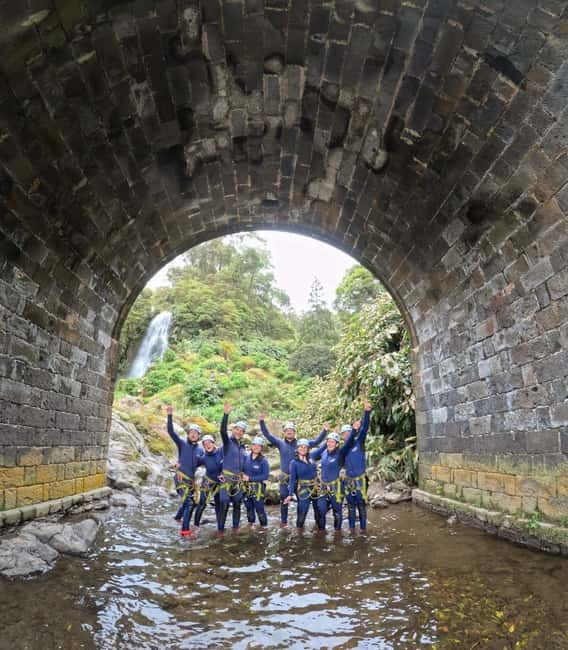 São Miguel: WaterPark Canyoning Ribeira dos Caldeirões - What the Ribeira dos Caldeirões canyoning route is really like