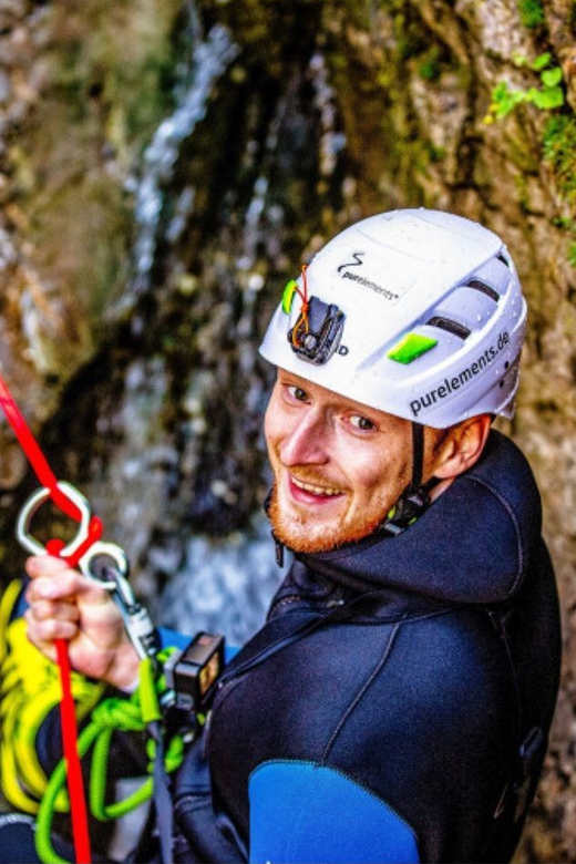 Schwarzwasserbach: Canyoning in Austria's Kleiwalsertal - The briefing with Andreas or Noah