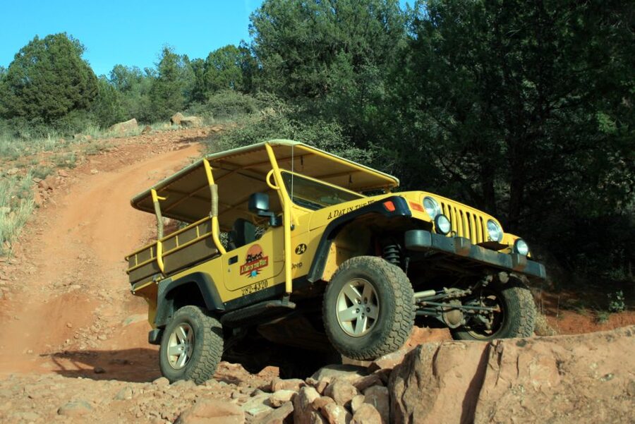 Sedona: PRIVATE Extreme Diamondback Gulch 4x4 Jeep Tour - Key points to know before booking