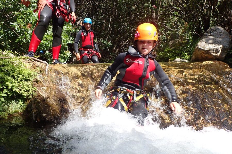 Sierra de las Nieves: Zarzalones Canyoning For Rappel Lovers - Natural jumps, pools, and the first rappel
