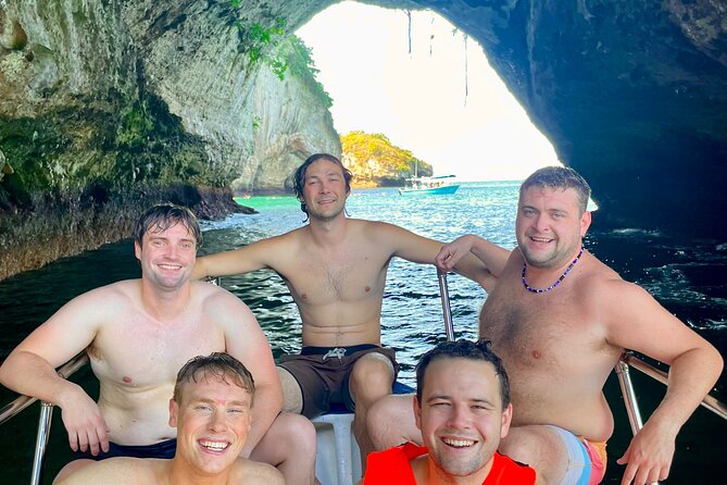Snorkeling at Los Arcos 5 islands Hidden Beach and Cliff Jumping - A quiet finish at the boat-only beach